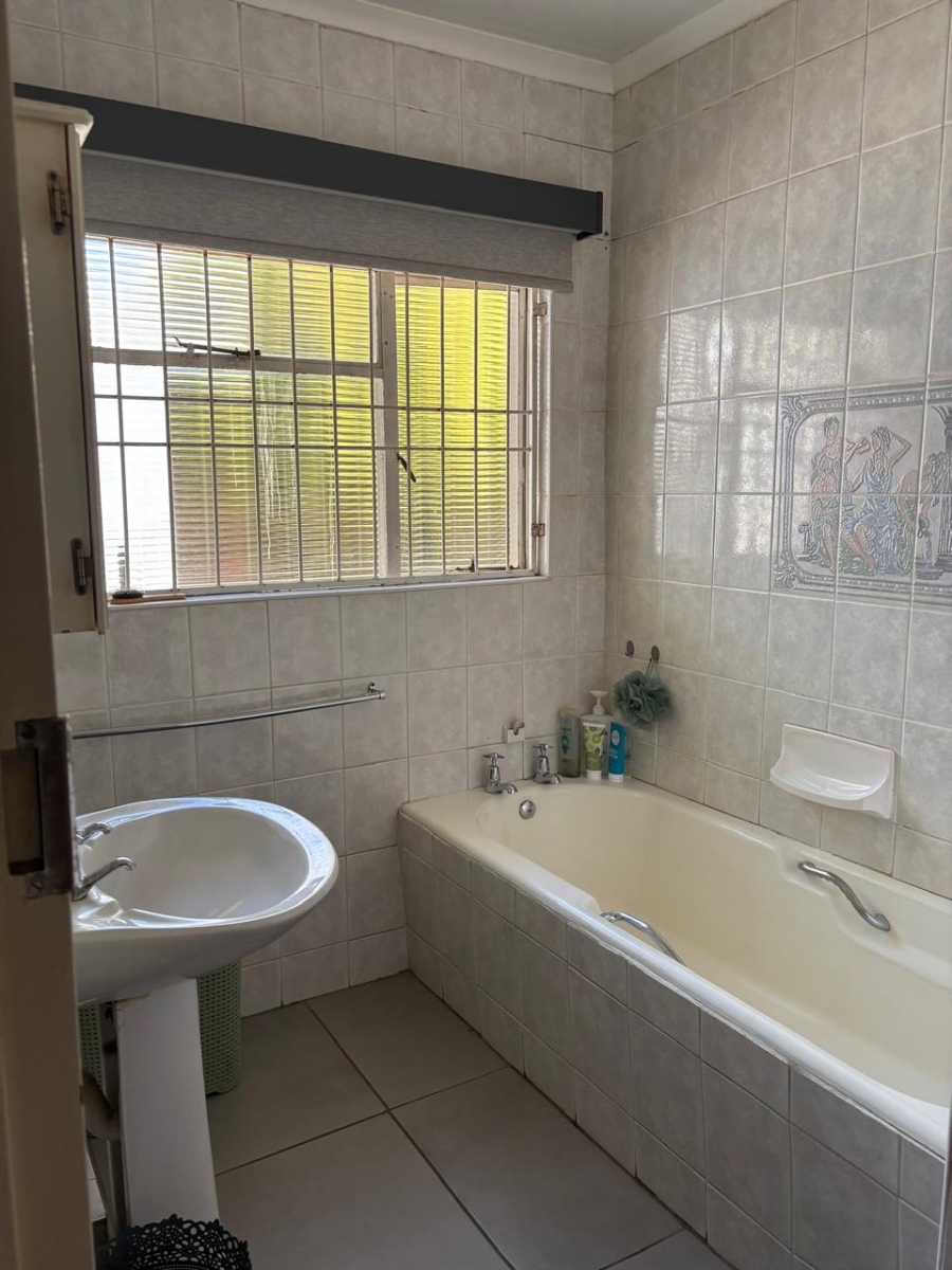 4 Bedroom Property for Sale in Fichardt Park Free State